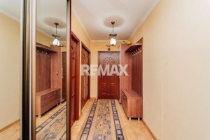 119.000 EUR