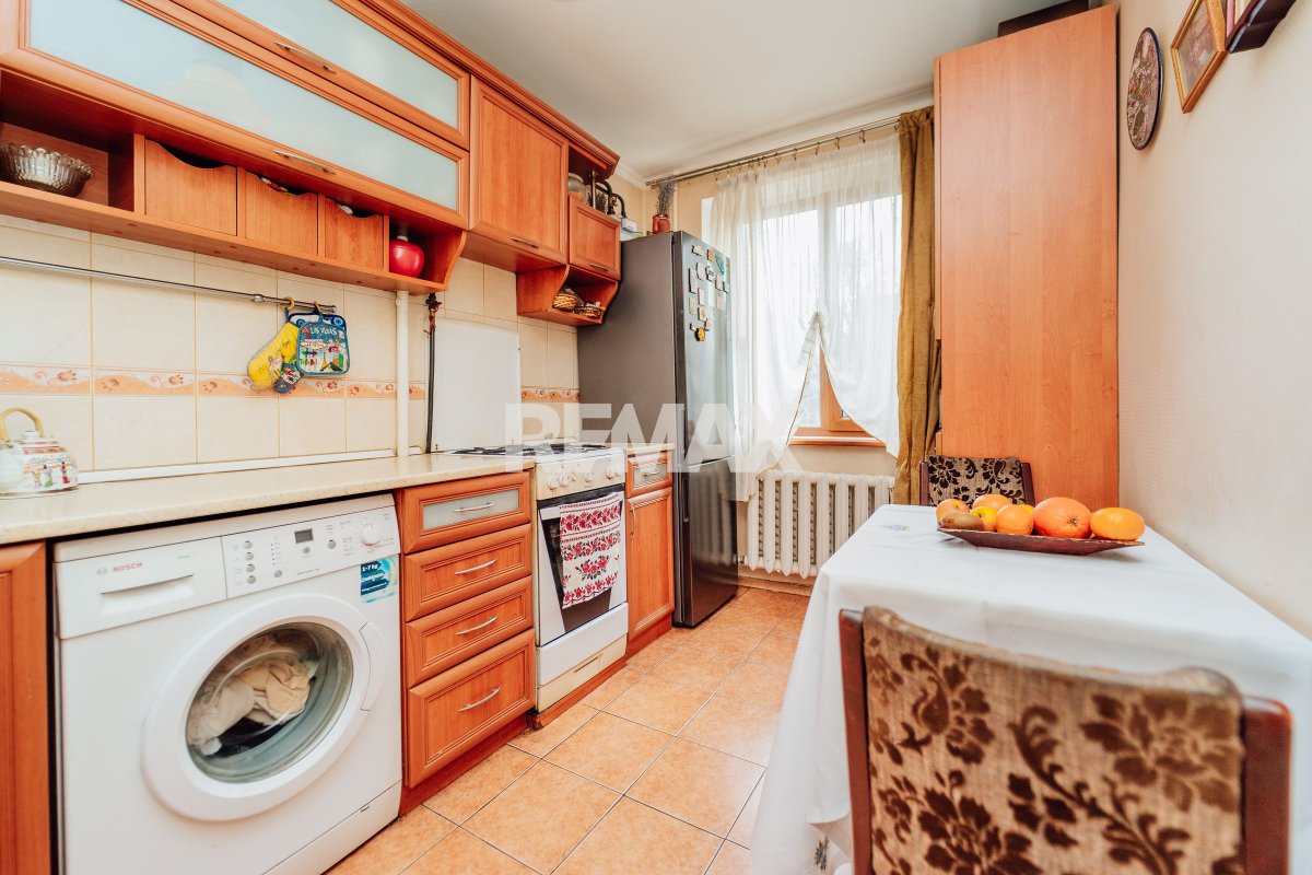 119.000 EUR