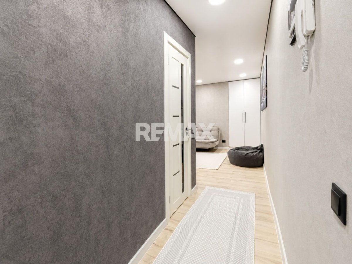 99.000 EUR