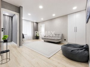99.000 EUR
