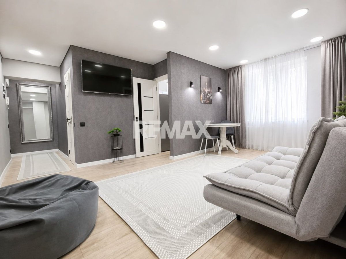 99.000 EUR