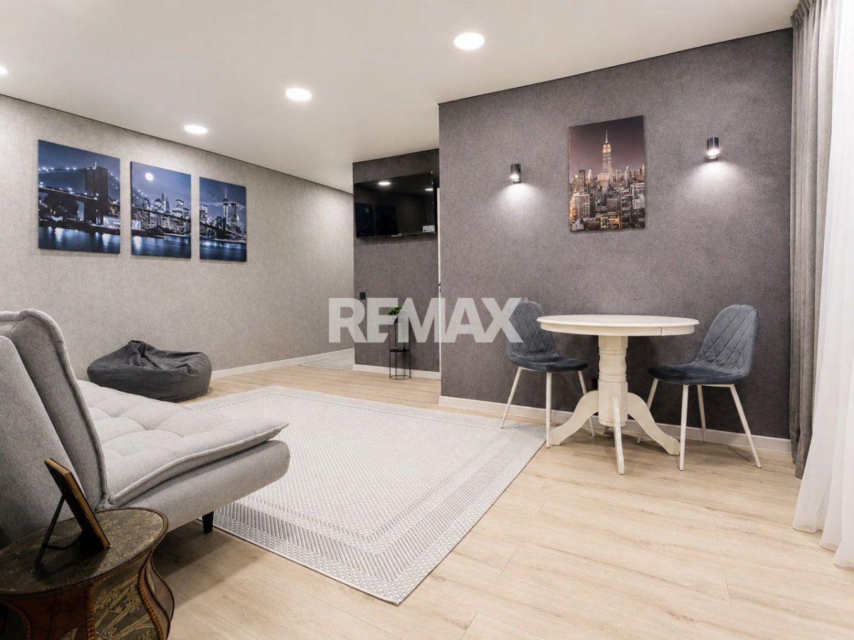 99.000 EUR