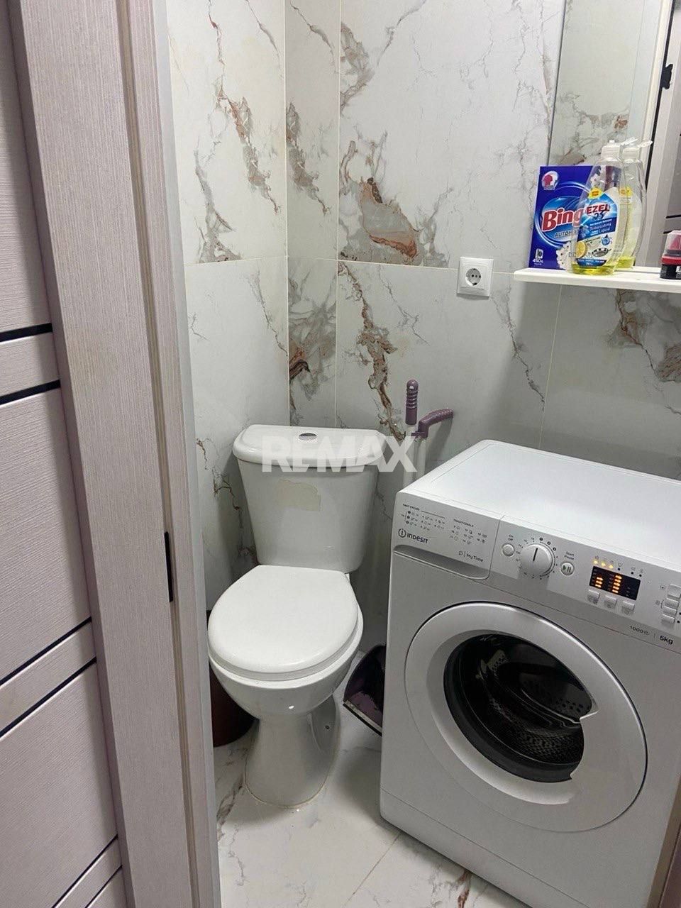 21.900 EUR