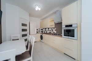 115.000 EUR