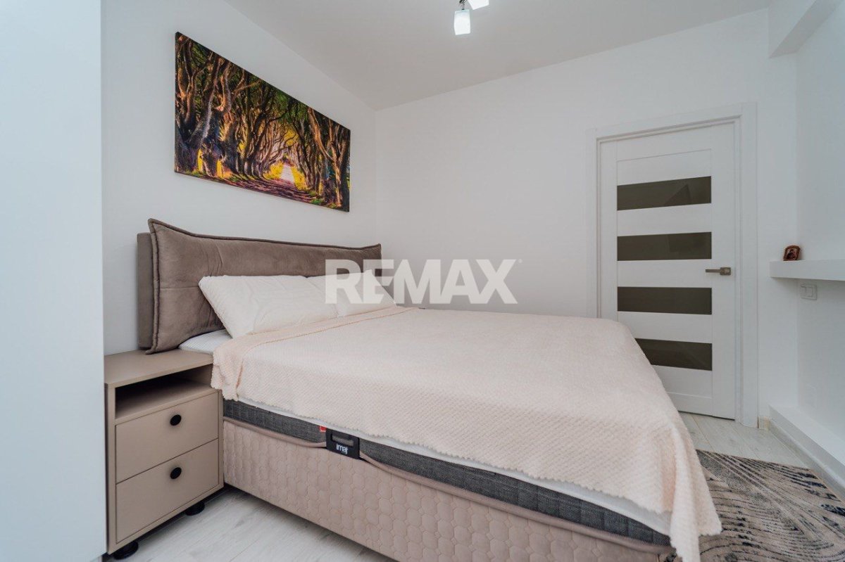 115.000 EUR