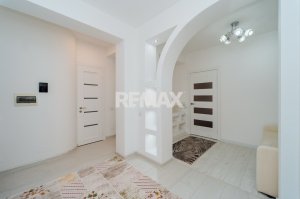 115.000 EUR