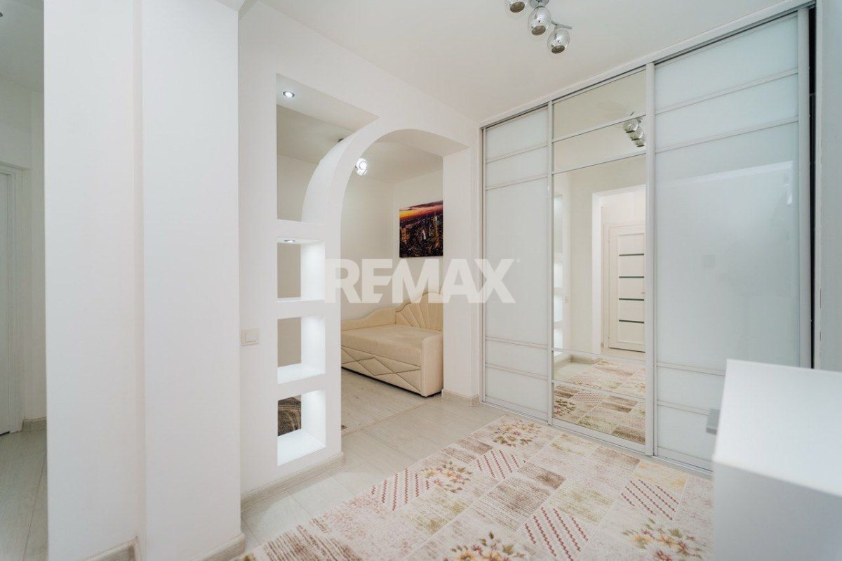 115.000 EUR