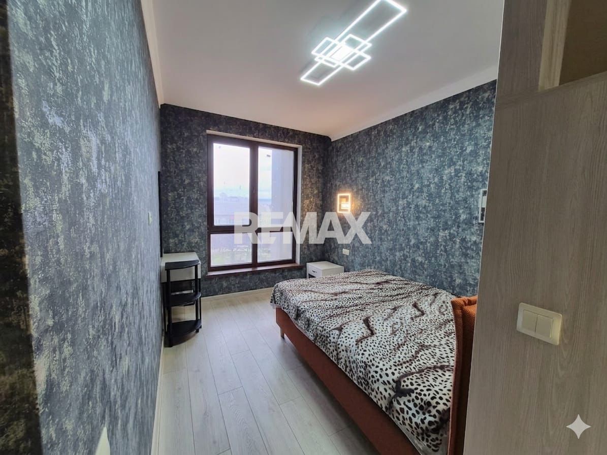 200.000 EUR