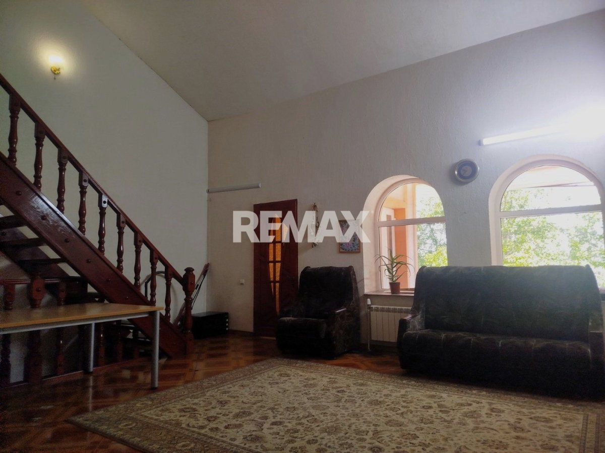 145.000 EUR